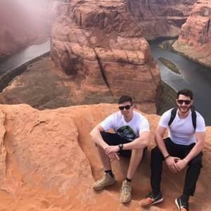 Meet your Posher, Kevin